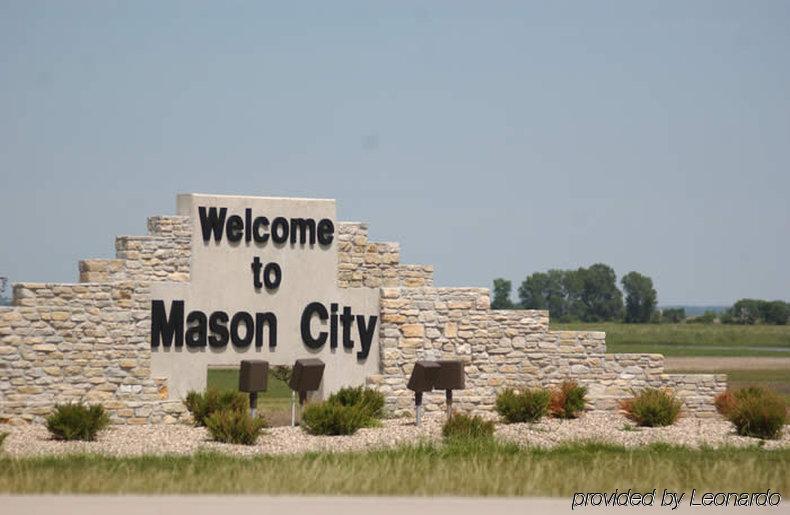 Country Inn & Suites By Radisson, Mason City, Ia Екстер'єр фото
